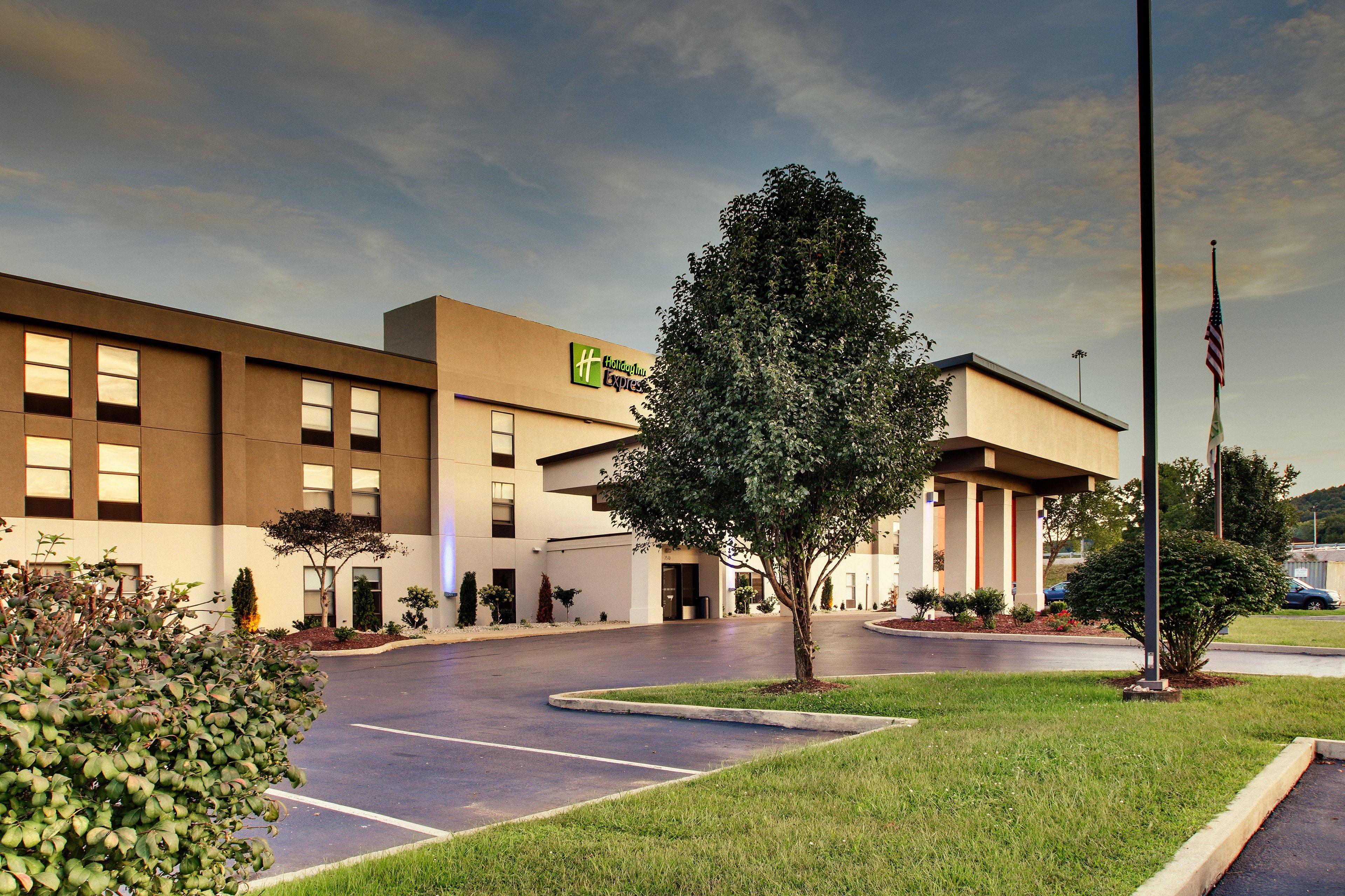 Holiday Inn Express - Horse Cave By Ihg Екстериор снимка
