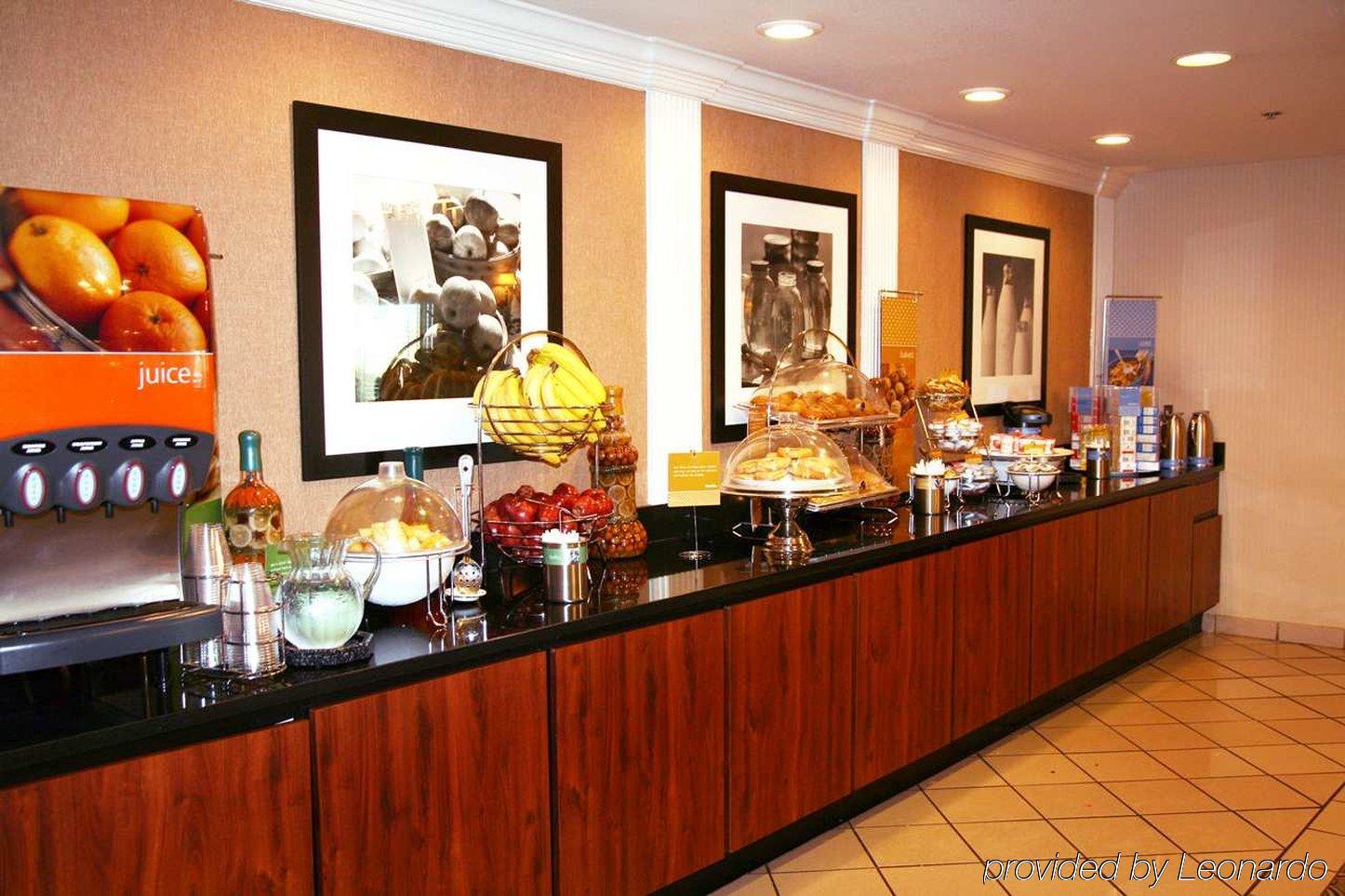 Holiday Inn Express - Horse Cave By Ihg Ресторант снимка